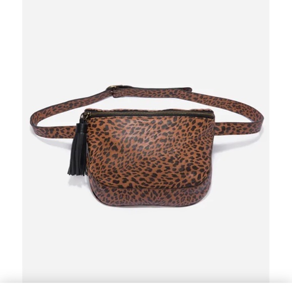 Johnny Was leopard print belt bag also can be warm as a cross body - Picture 4 of 8